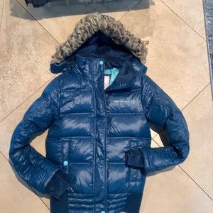Free Country; snow jacket with zipper removable hood